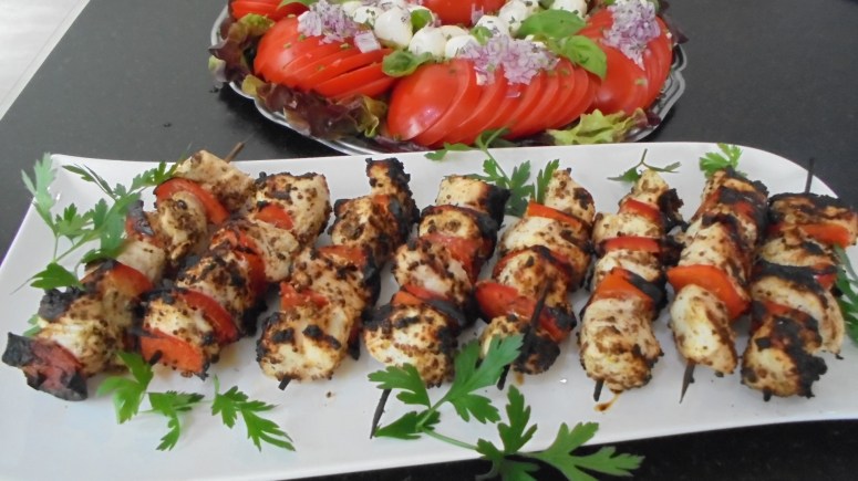 Brochette de poulet mariné à l'acienne et salade d'été (22)
