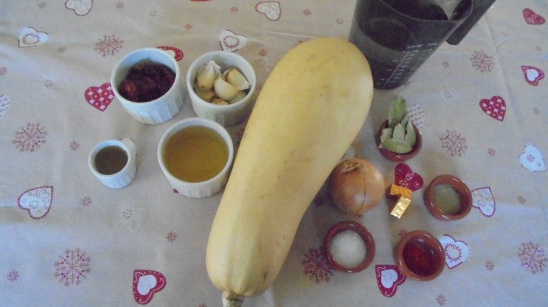 Soupe de butternut aux tomates séchées et à l'ail (2)